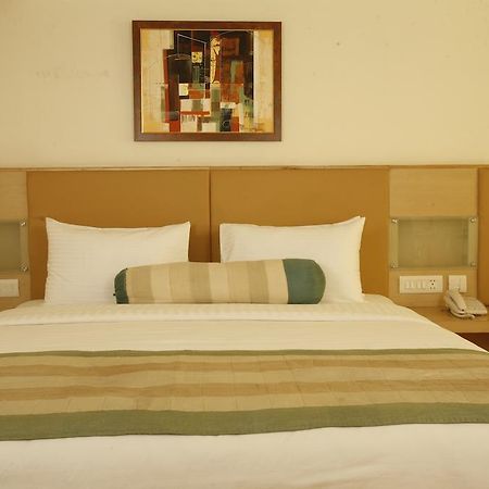 Mango Hotels, Samed Agra Агра Екстер'єр фото