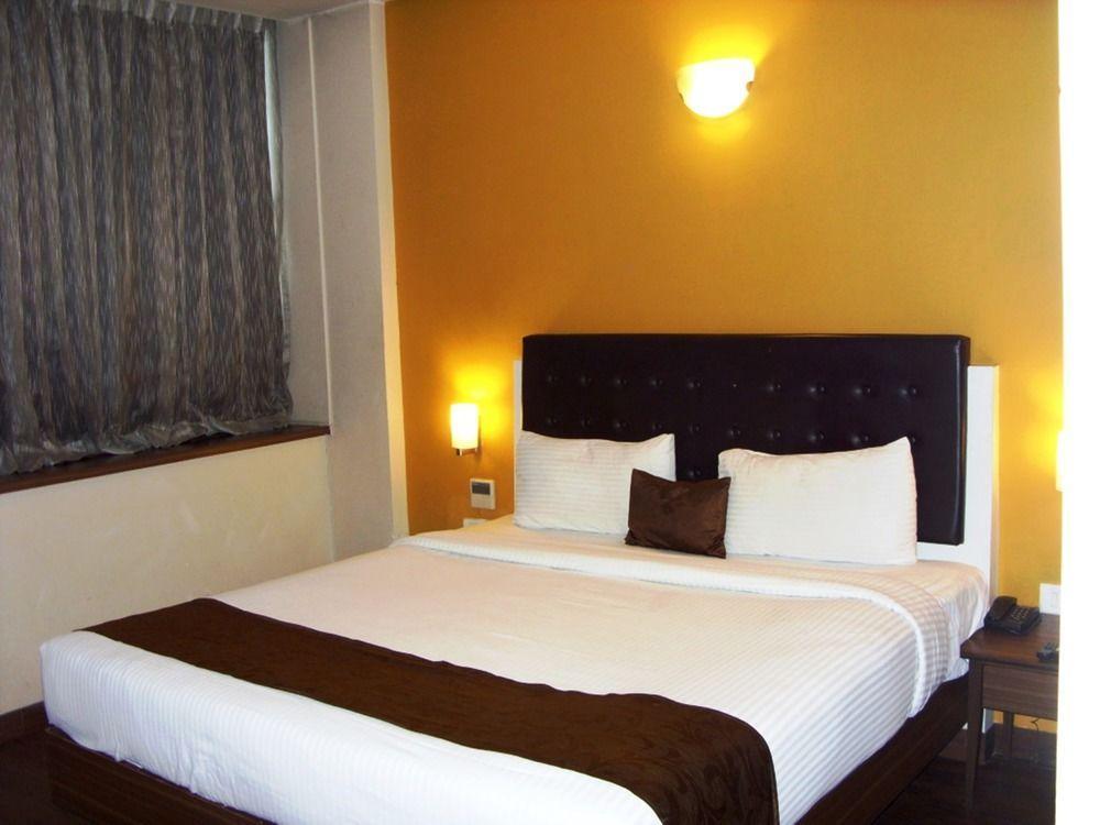 Mango Hotels, Samed Agra Агра Екстер'єр фото
