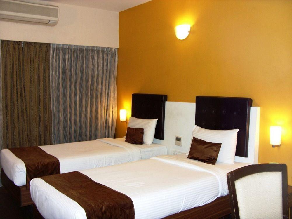 Mango Hotels, Samed Agra Агра Екстер'єр фото