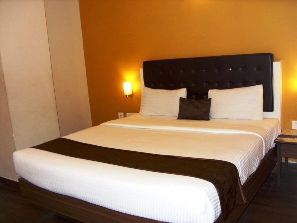 Mango Hotels, Samed Agra Агра Екстер'єр фото